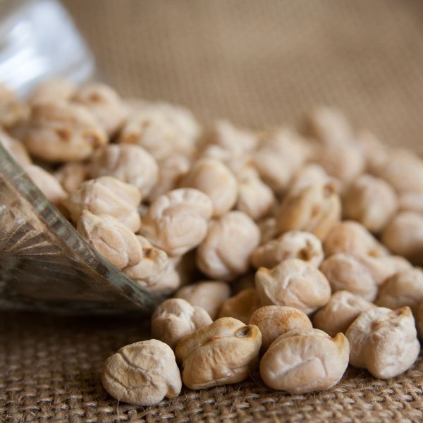 Rinsed and dried garbanzo beans